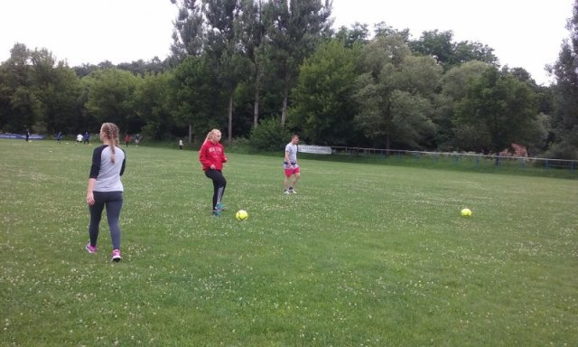 Dziewczęce zmagania z piłką nożną na Węgrzech, czyli Erasmus na sportowo!